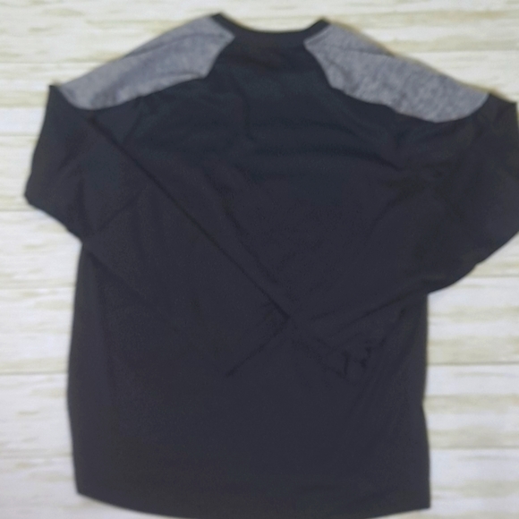 Gen 2 Athletic Shirt - Picture 5 of 8